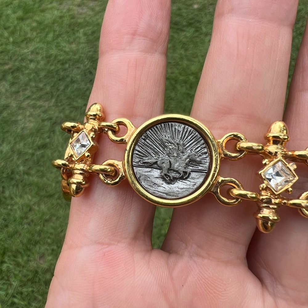 Vintage Premier Designs, Pegasus & Angel Bracelet With Gray Cameos & Crystals - Picture 12 of 16